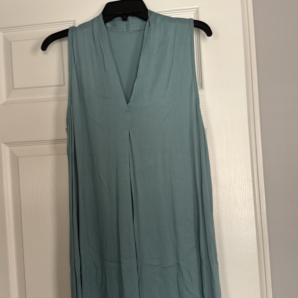 Jade color summer dress - Picture 3 of 9
